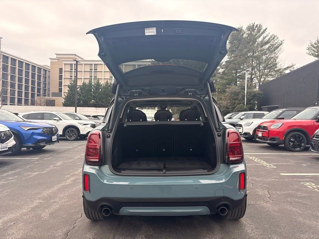 Used 2024 MINI Cooper Countryman S w/ Premium Package image 13