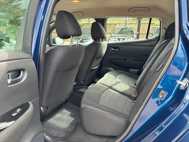 Certified 2025 Nissan Leaf SV Plus FWD image 20