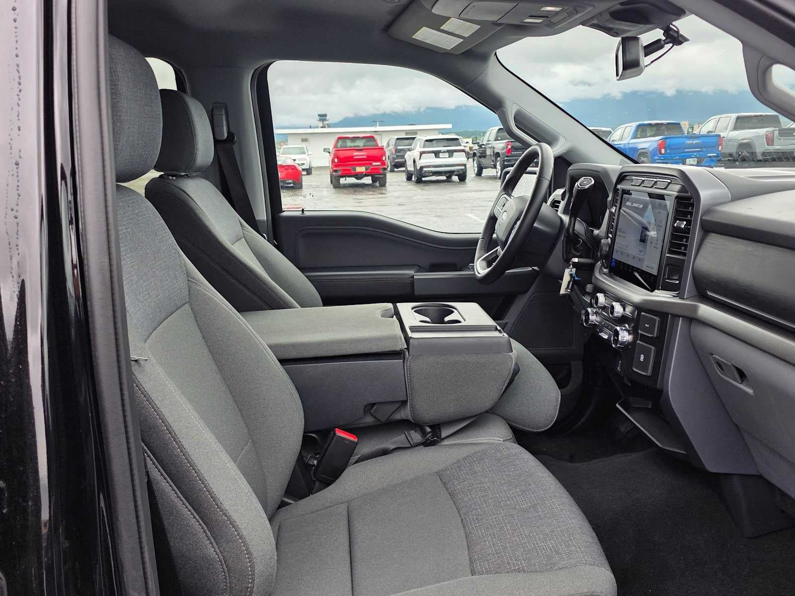 Used 2024 Ford F150 XLT w/ Tow/Haul Package AWD/4WD image 11
