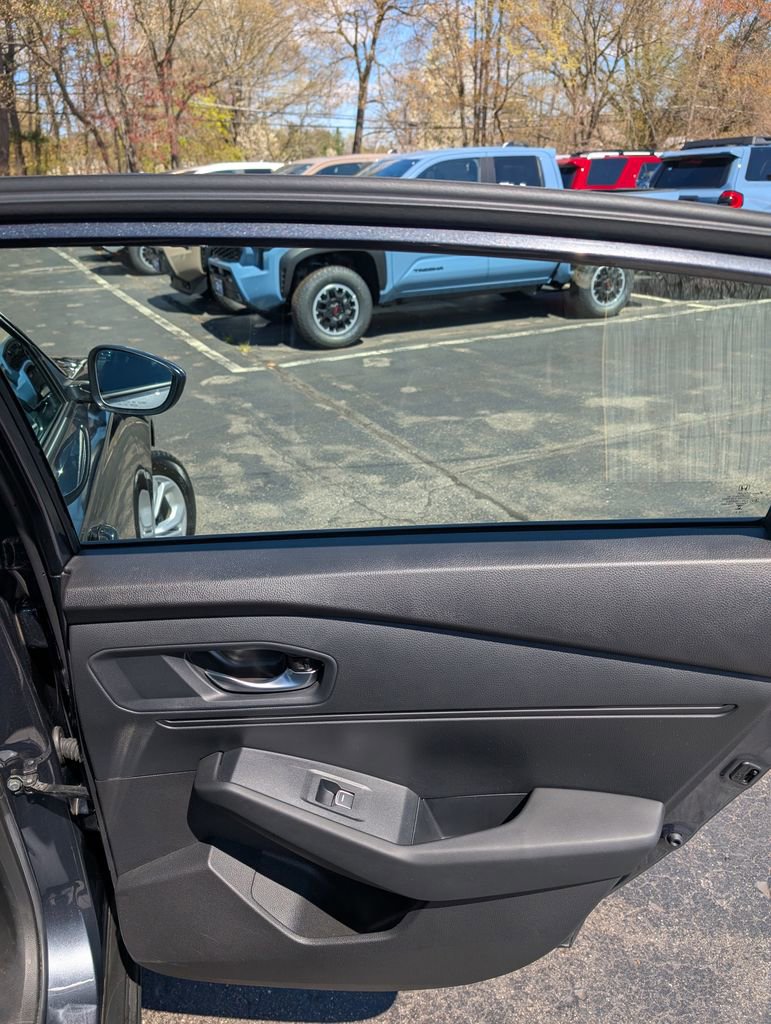 Used 2025 Honda Accord LX image 18
