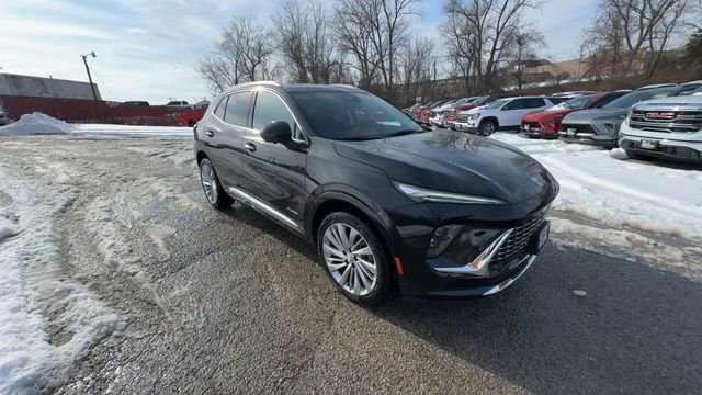 New 2026 Buick Envision Avenir image 2