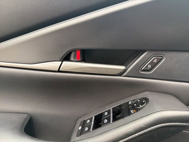 Used 2023 MAZDA CX-30 AWD 2.5 S w/ Select Package image 17