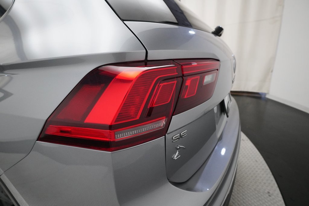 Used 2024 Volkswagen Tiguan SE image 33