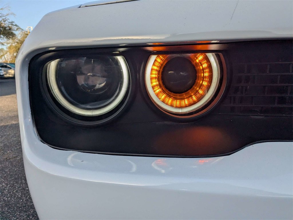 Used 2021 Dodge Challenger SXT image 10