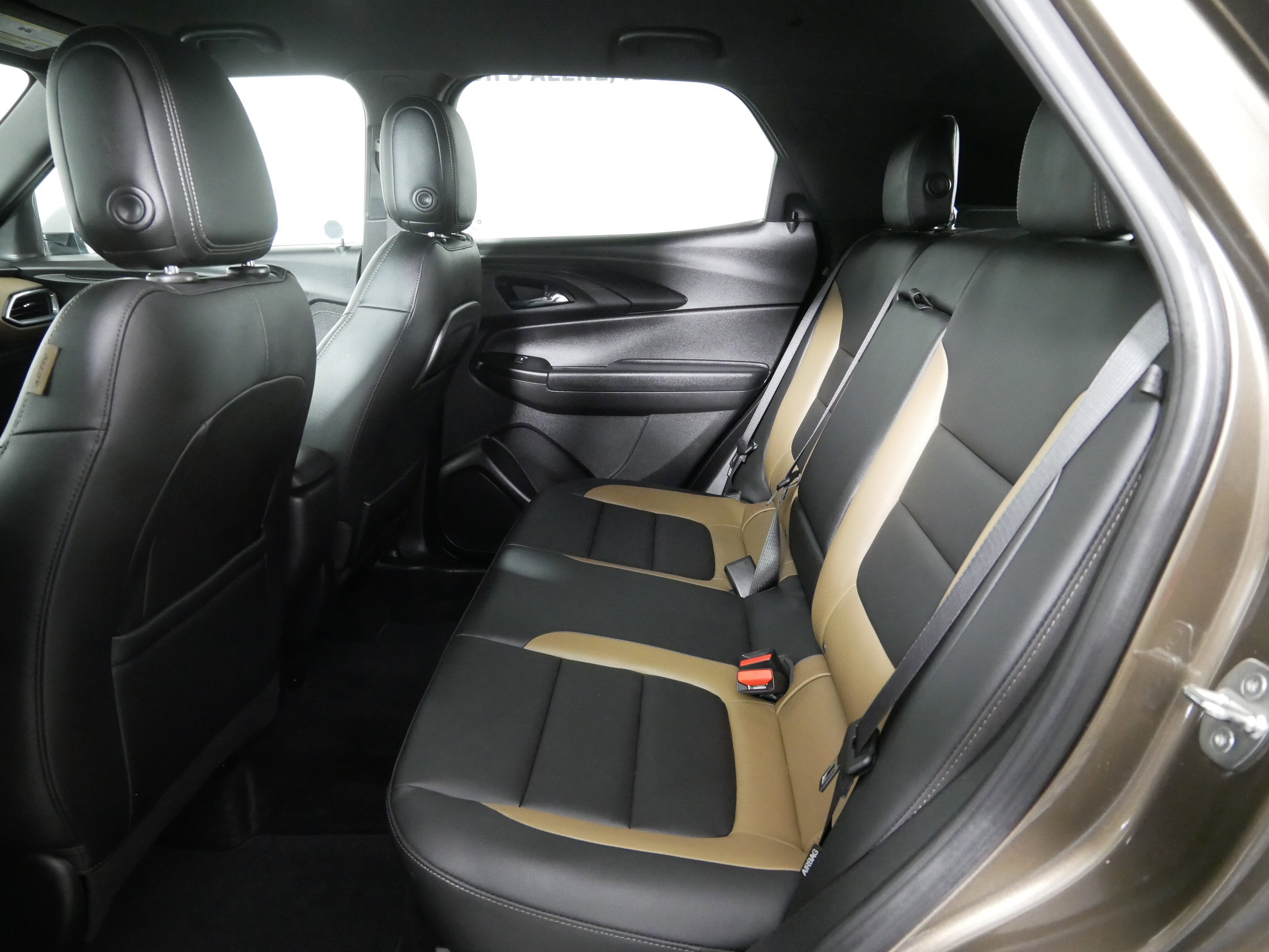 Used 2021 Chevrolet TrailBlazer ACTIV w/ Technology Package AWD/4WD image 12