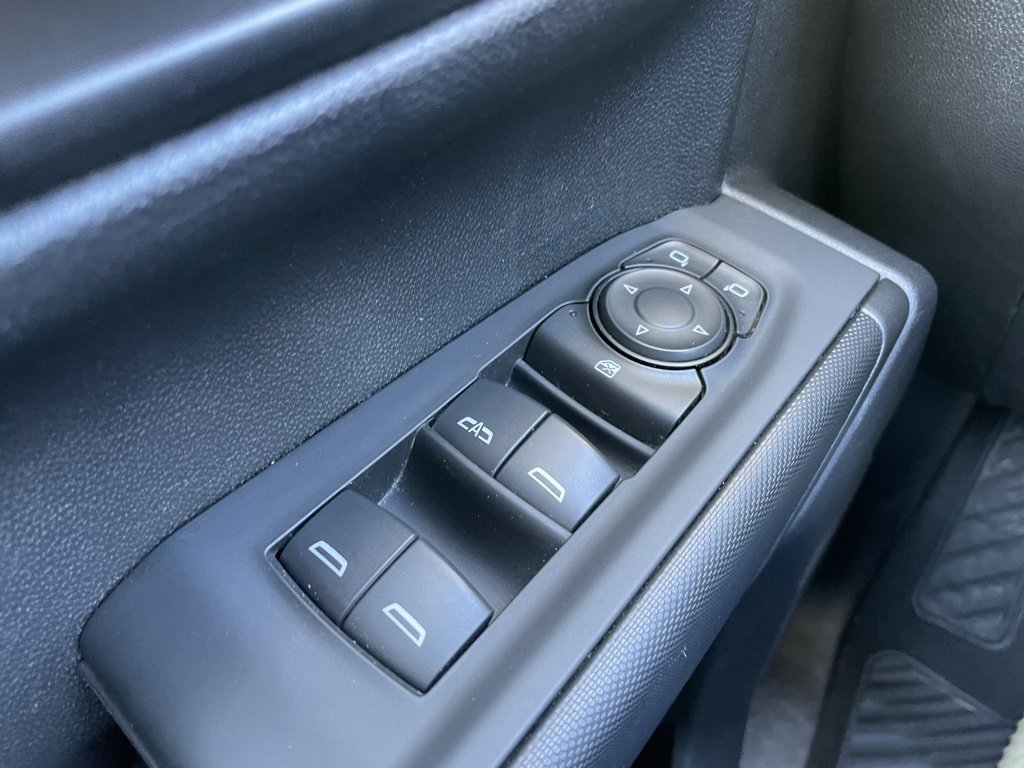 Used 2023 Chevrolet Silverado 1500 Custom image 24