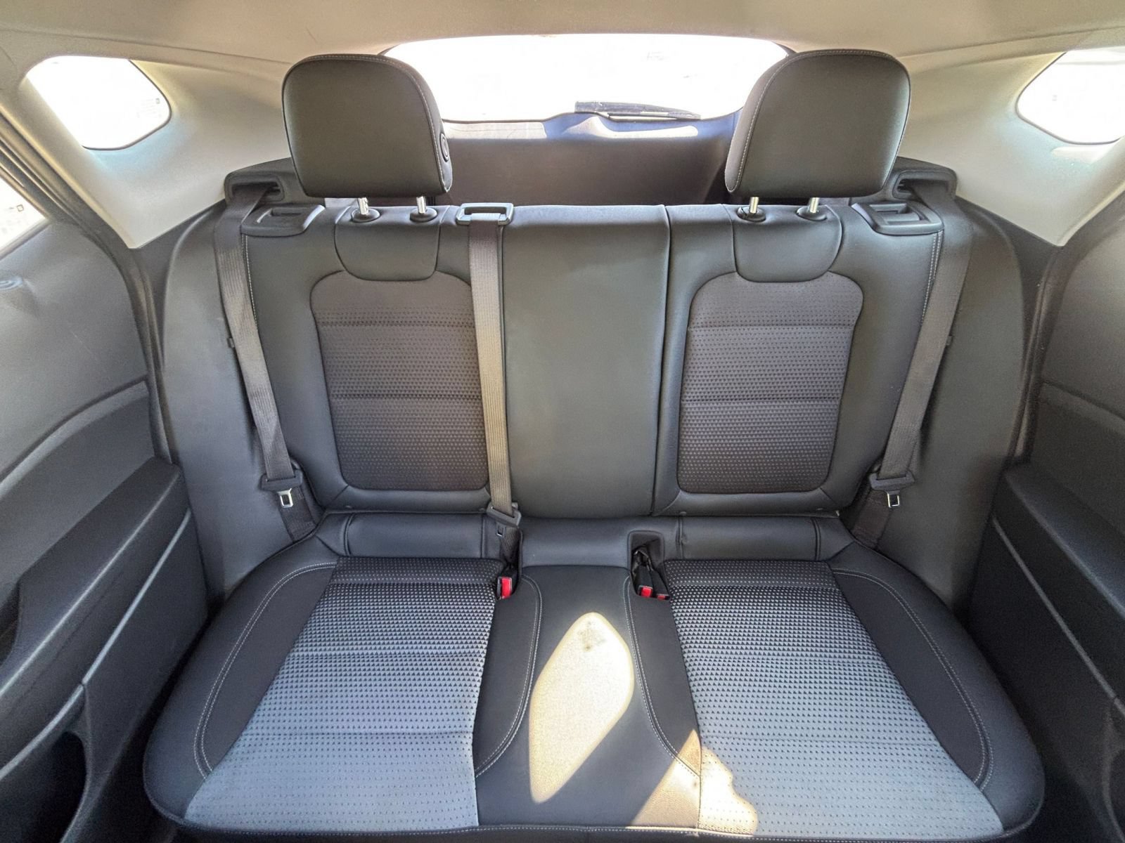 Used 2025 Chevrolet Trax LT w/ LT Convenience Package FWD image 37