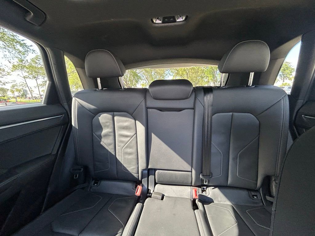 Used 2023 Audi Q3 2.0T Premium Plus w/ Premium Plus Package image 13