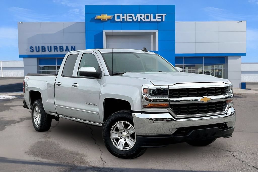 Used 2019 Chevrolet Silverado 1500 LT AWD/4WD image 2