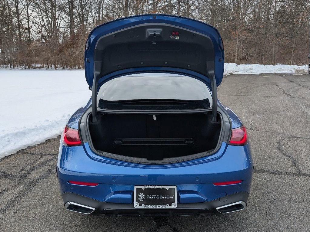 Used 2024 Mercedes-Benz CLE 300 4MATIC Coupe image 10