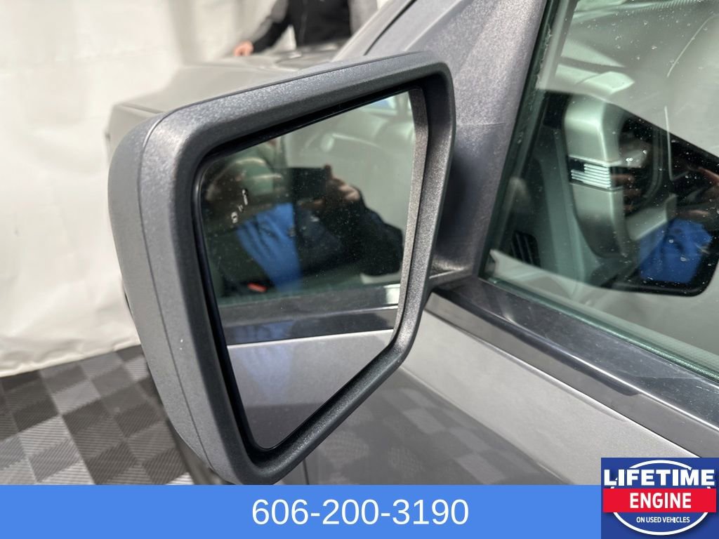 Used 2023 Ford F150 XLT image 9