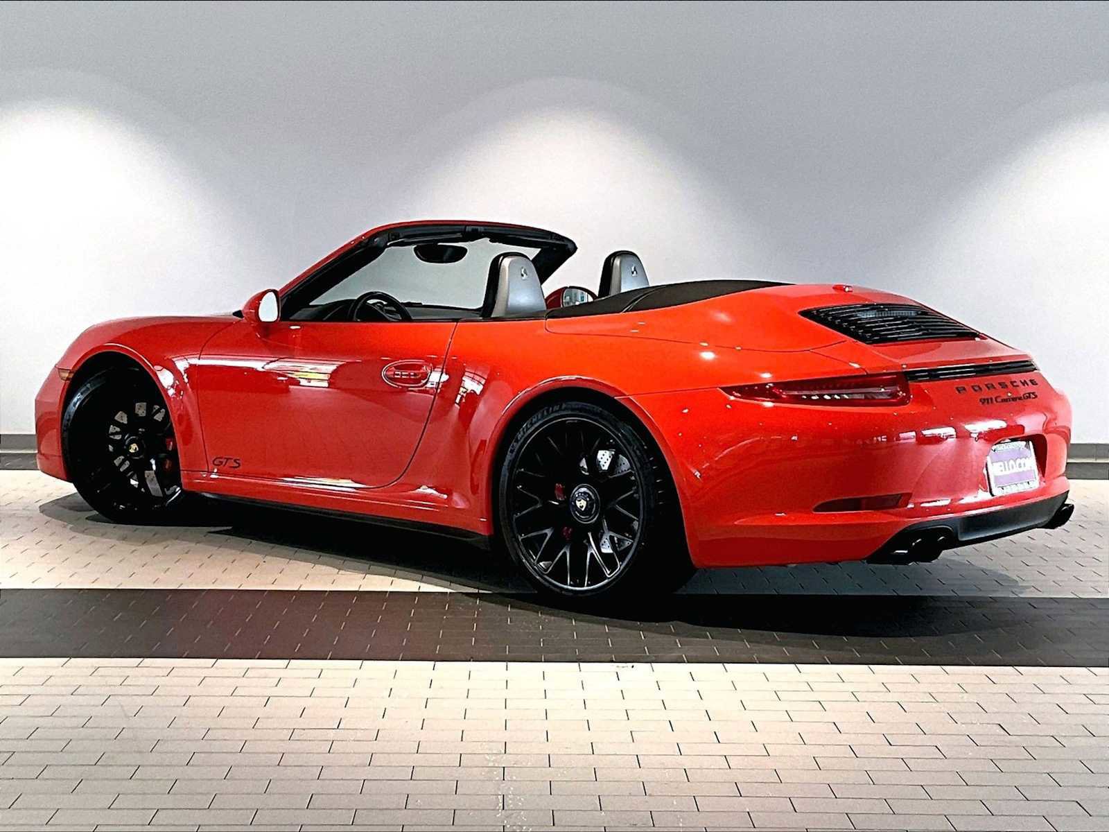 Used 2016 Porsche 911 Carrera GTS RWD image 3