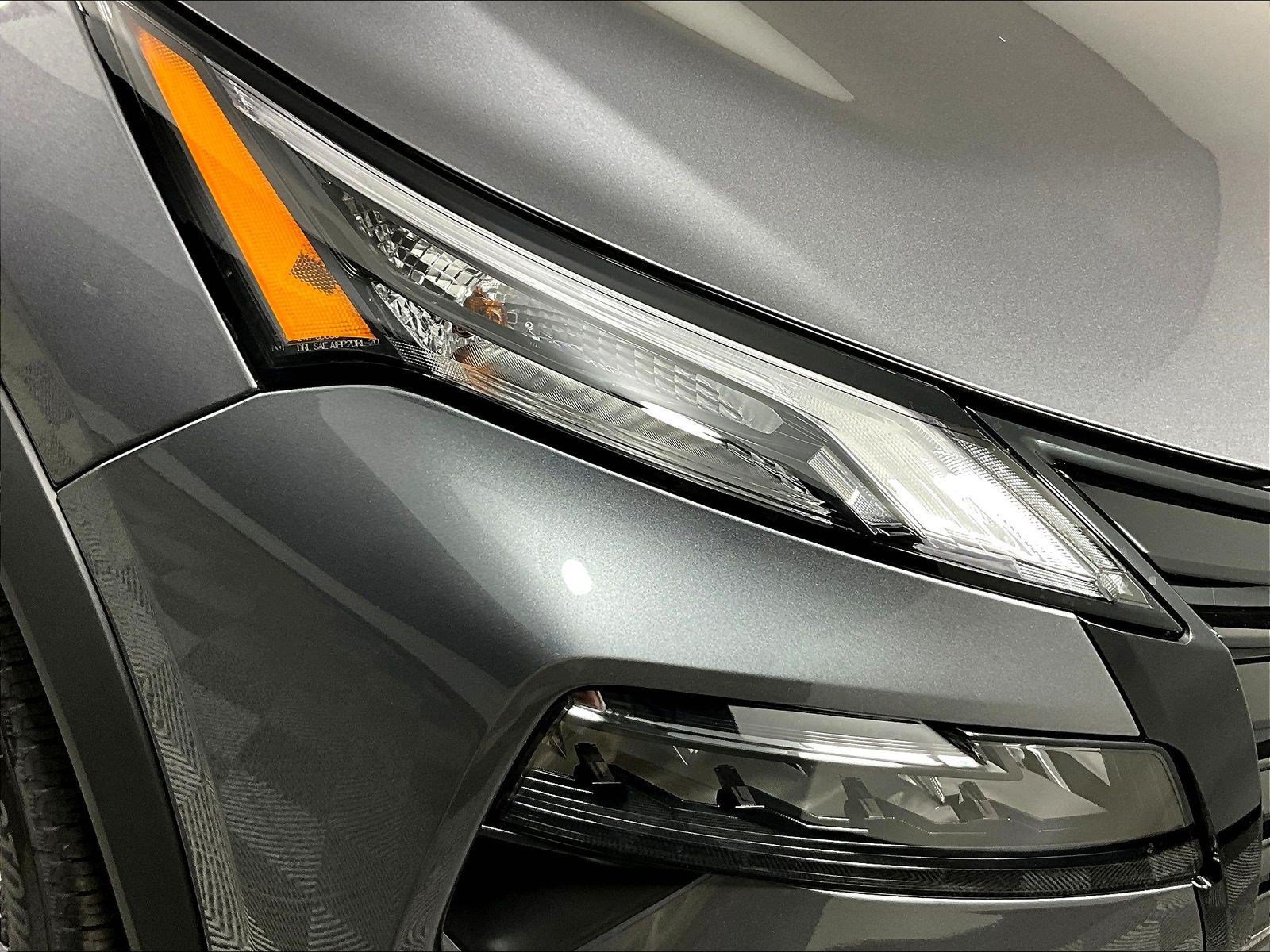 New 2026 Nissan Rogue Dark Armor AWD/4WD image 8