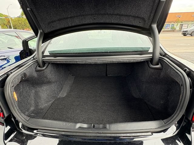 Used 2022 Dodge Charger SXT RWD image 15