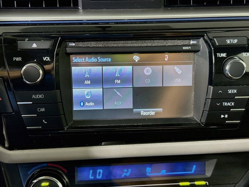 Used 2016 Toyota Corolla LE FWD image 6