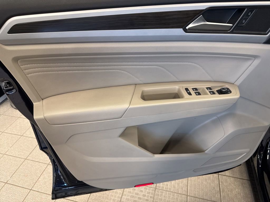 Used 2022 Volkswagen Atlas SE image 20