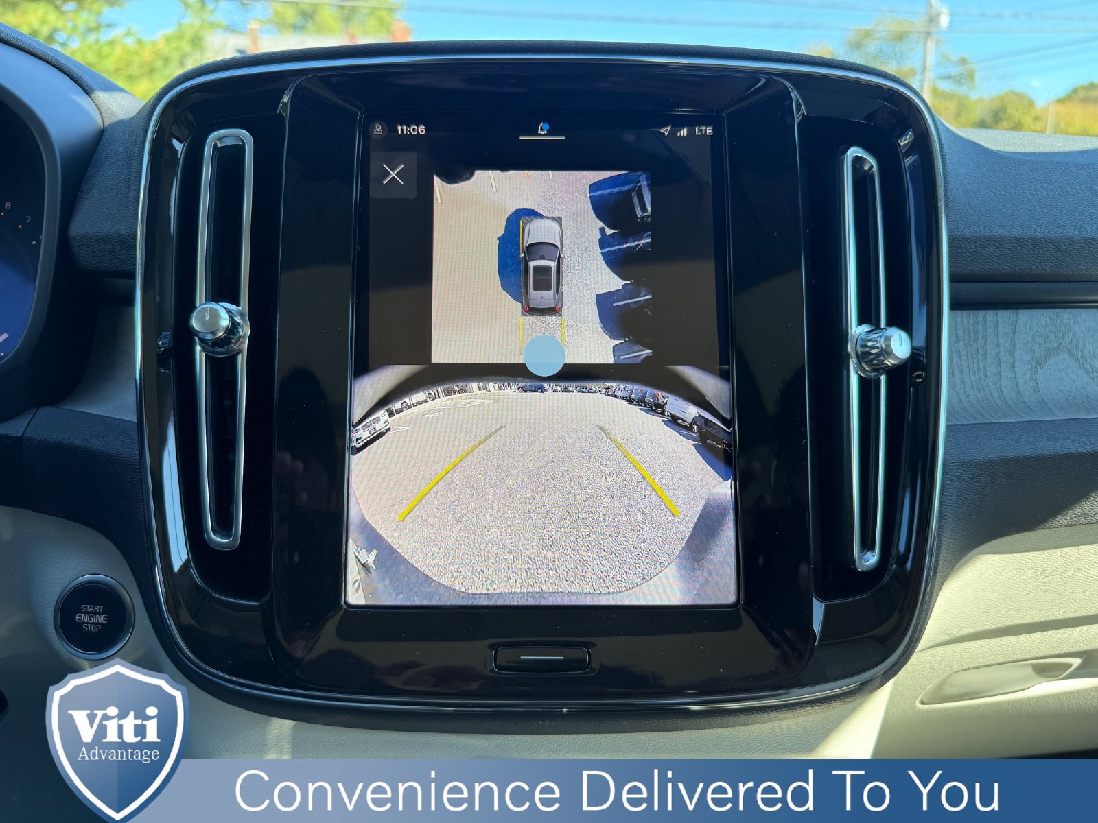 New 2026 Volvo XC40 B5 Plus w/ Protection Package Premier AWD/4WD image 15