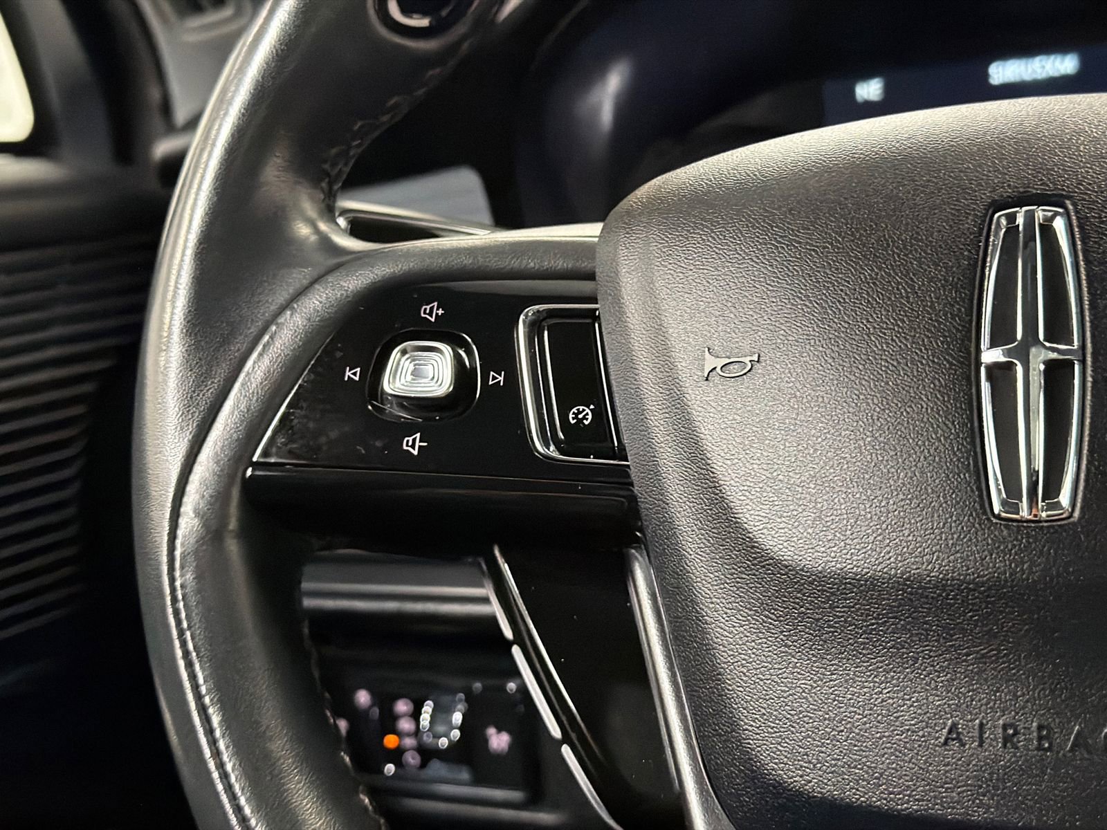 Certified 2022 Lincoln Corsair AWD w/ Premium Package image 22