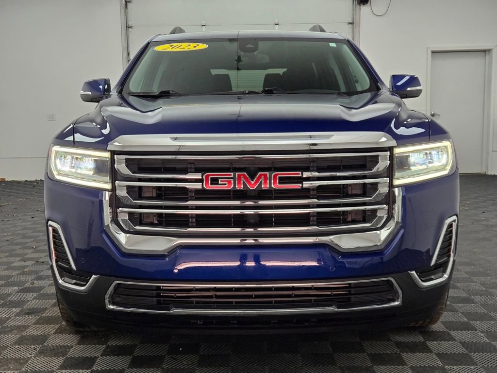 Used 2023 GMC Acadia SLE w/ Driver Convenience Package image 16