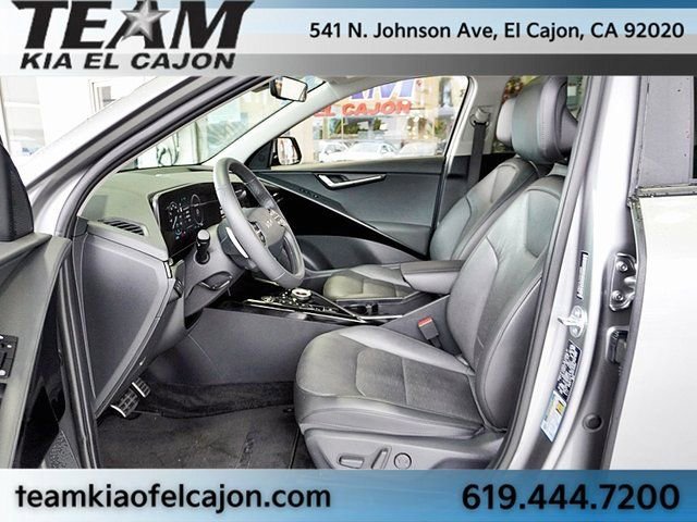 Certified 2025 Kia Niro Wave image 15