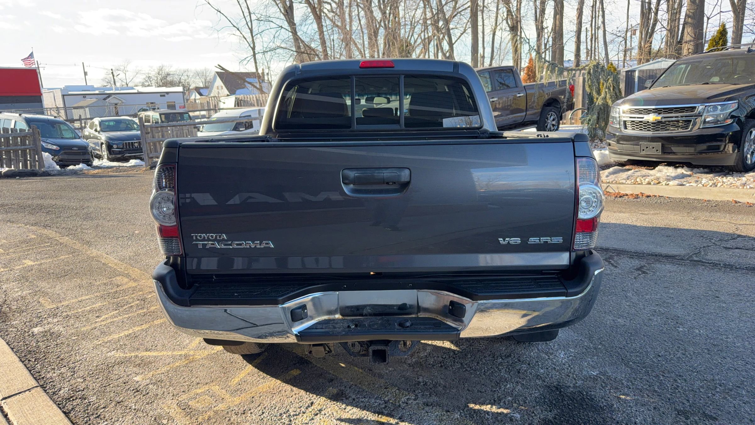 Used 2011 Toyota Tacoma 4x4 Double Cab w/ SR5 Pkg #2 image 6
