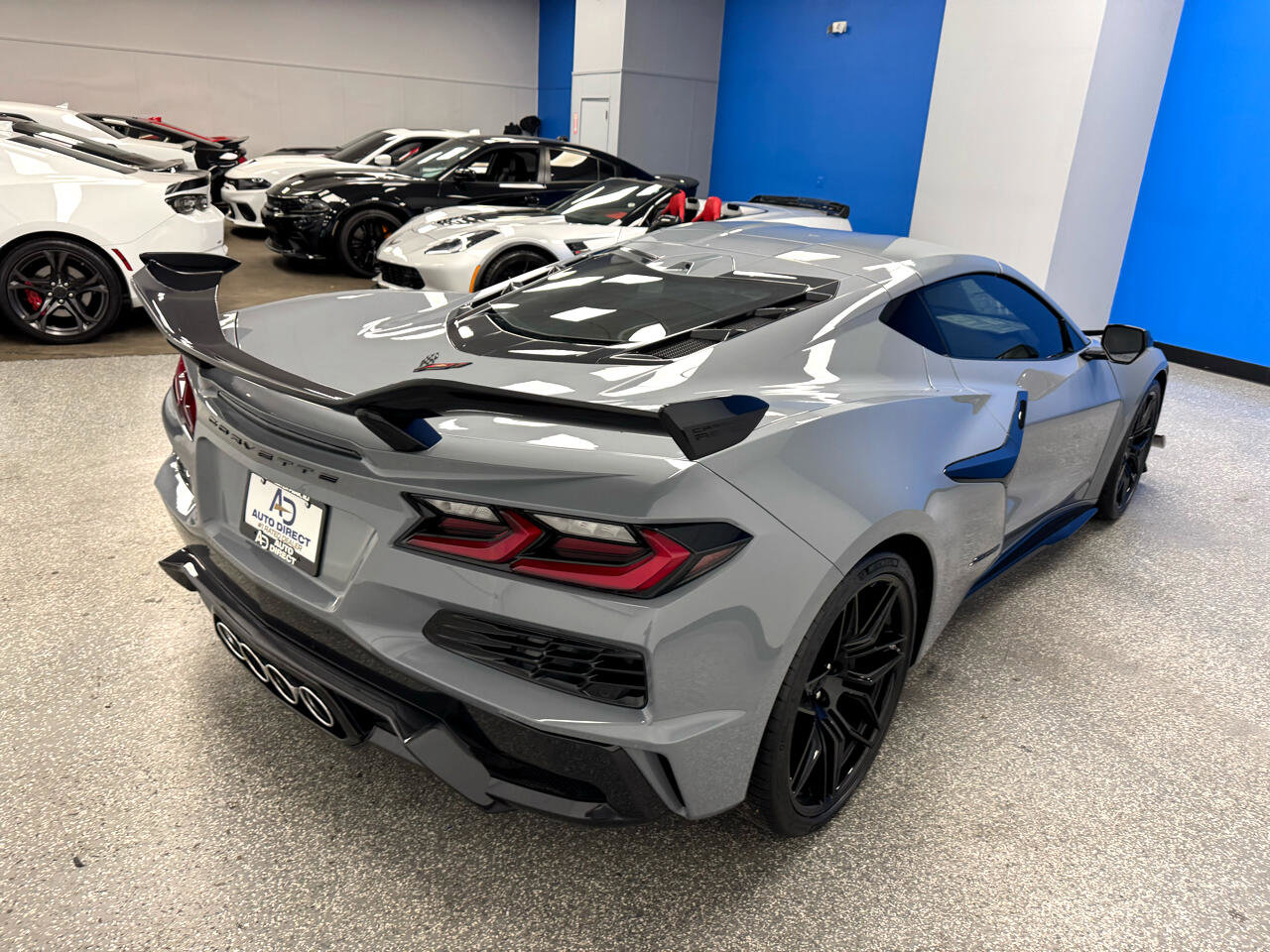 Used 2024 Chevrolet Corvette Z06 w/ Z07 Performance Package image 39