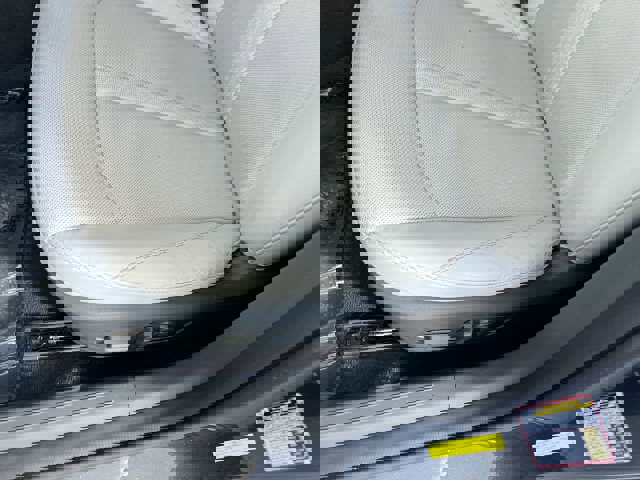 Used 2021 Hyundai Sonata Limited w/ Preferred Accessory Package FWD image 13