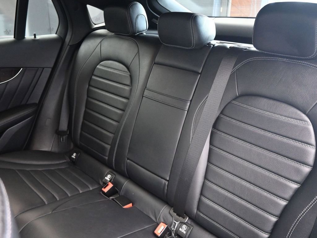 Used 2021 Mercedes-Benz GLC 300 4MATIC Coupe image 21