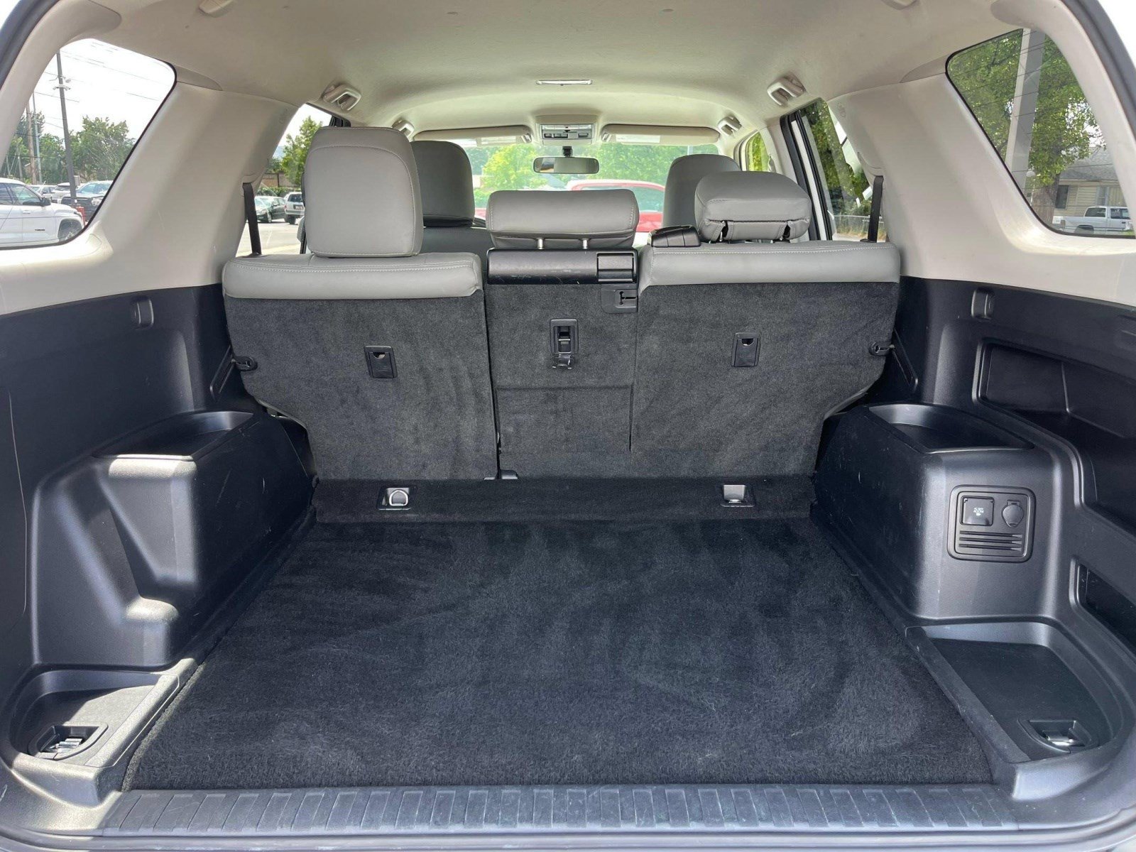 Certified 2019 Toyota 4Runner SR5 AWD/4WD image 26