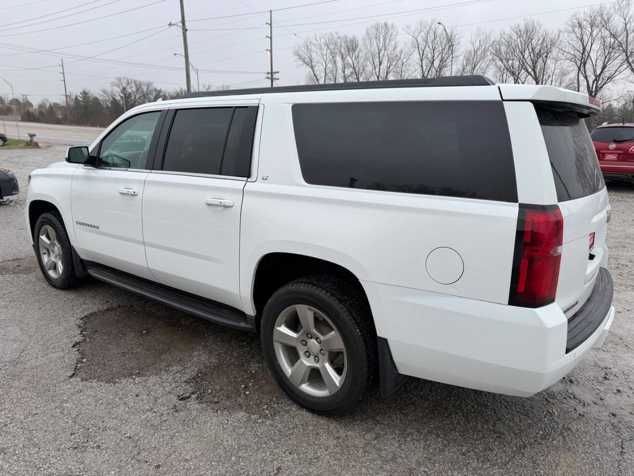 Used 2016 Chevrolet Suburban LT AWD/4WD image 5