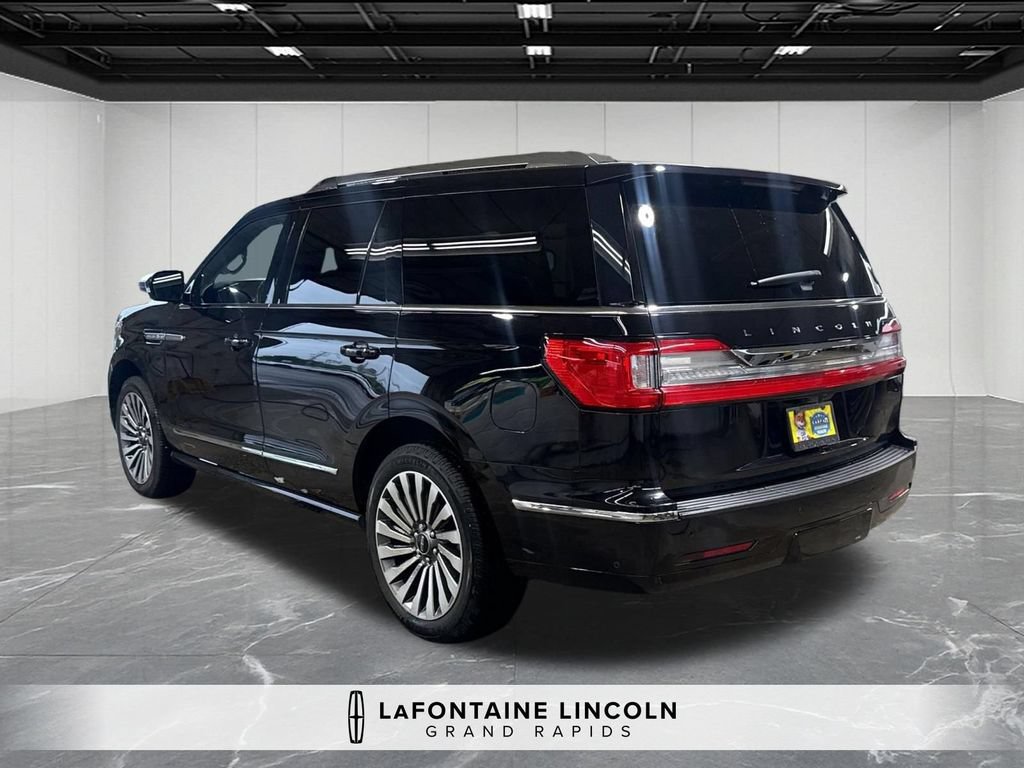 Certified 2020 Lincoln Navigator Reserve w/ Luxury Package AWD/4WD image 3