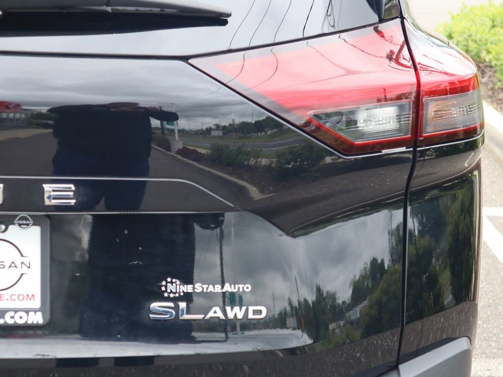 Certified 2023 Nissan Rogue SL w/ SL Premium Package image 28