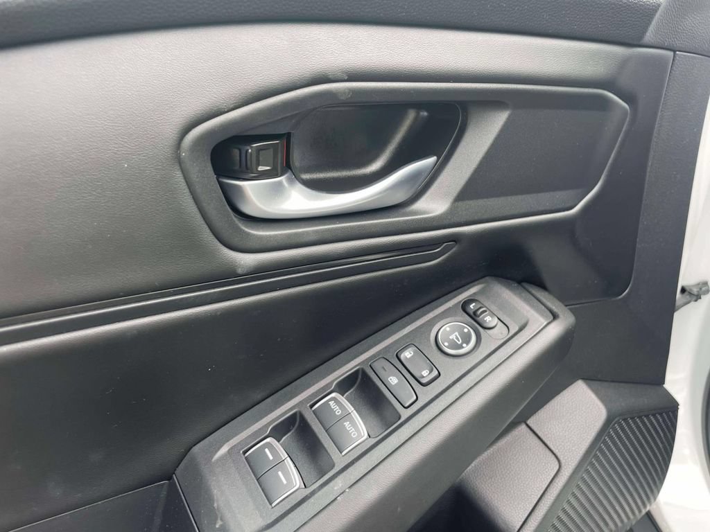 Certified 2024 Honda Accord EX image 18