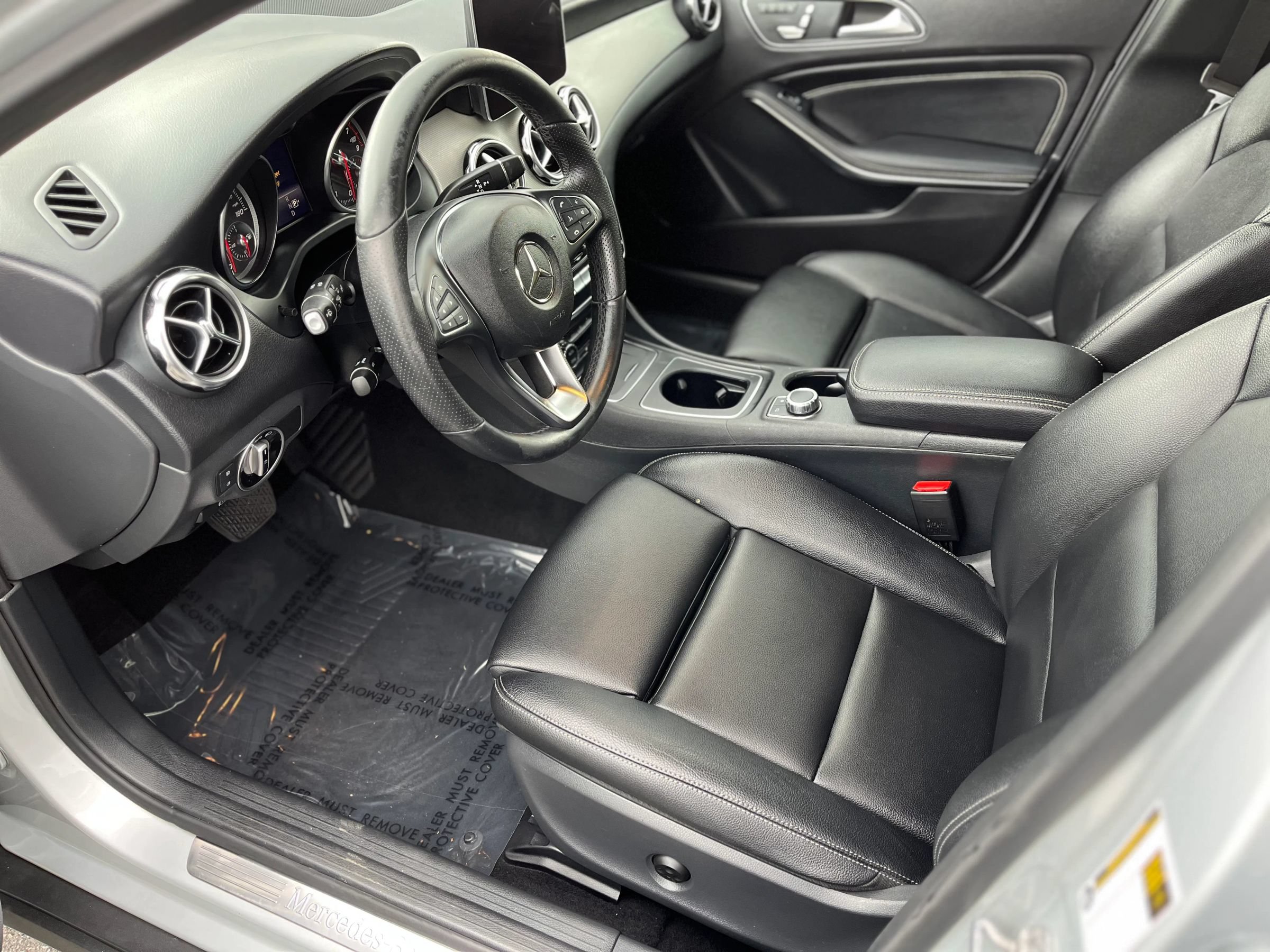 Used 2020 Mercedes-Benz GLA 250 4MATIC image 9