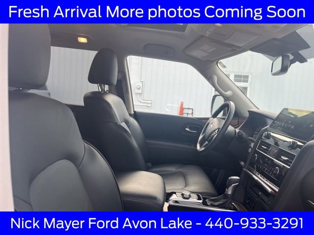 Used 2024 Nissan Armada SL w/ Captain's Chairs Package image 12