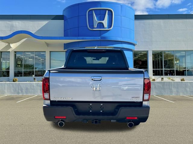 Used 2023 Honda Ridgeline Sport image 3