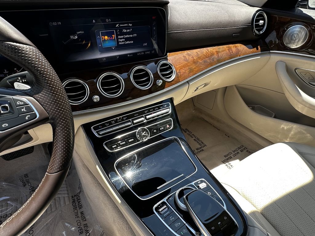 Used 2018 Mercedes-Benz E 300 image 31