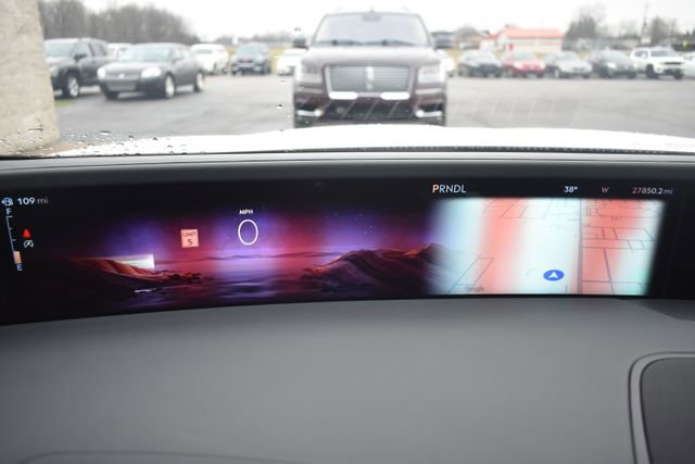 Used 2024 Lincoln Nautilus Reserve w/ Equipment Group 202A image 25