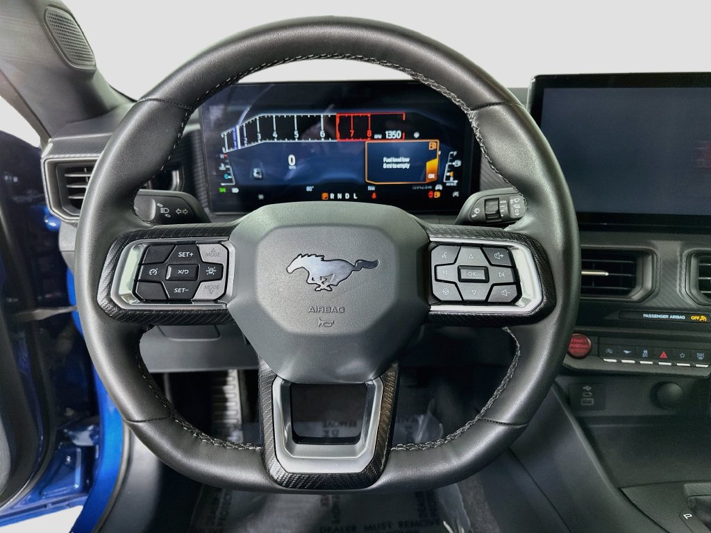 Used 2024 Ford Mustang Convertible RWD image 12