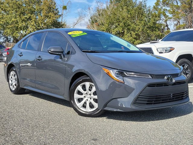 Used 2023 Toyota Corolla LE image 35