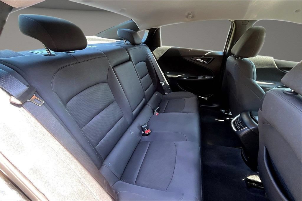 Used 2025 Chevrolet Malibu LT FWD image 28