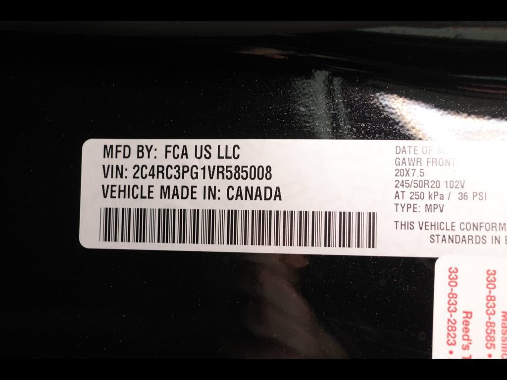 New 2027 Chrysler Pacifica Pinnacle w/ Theater Group AWD/4WD image 28