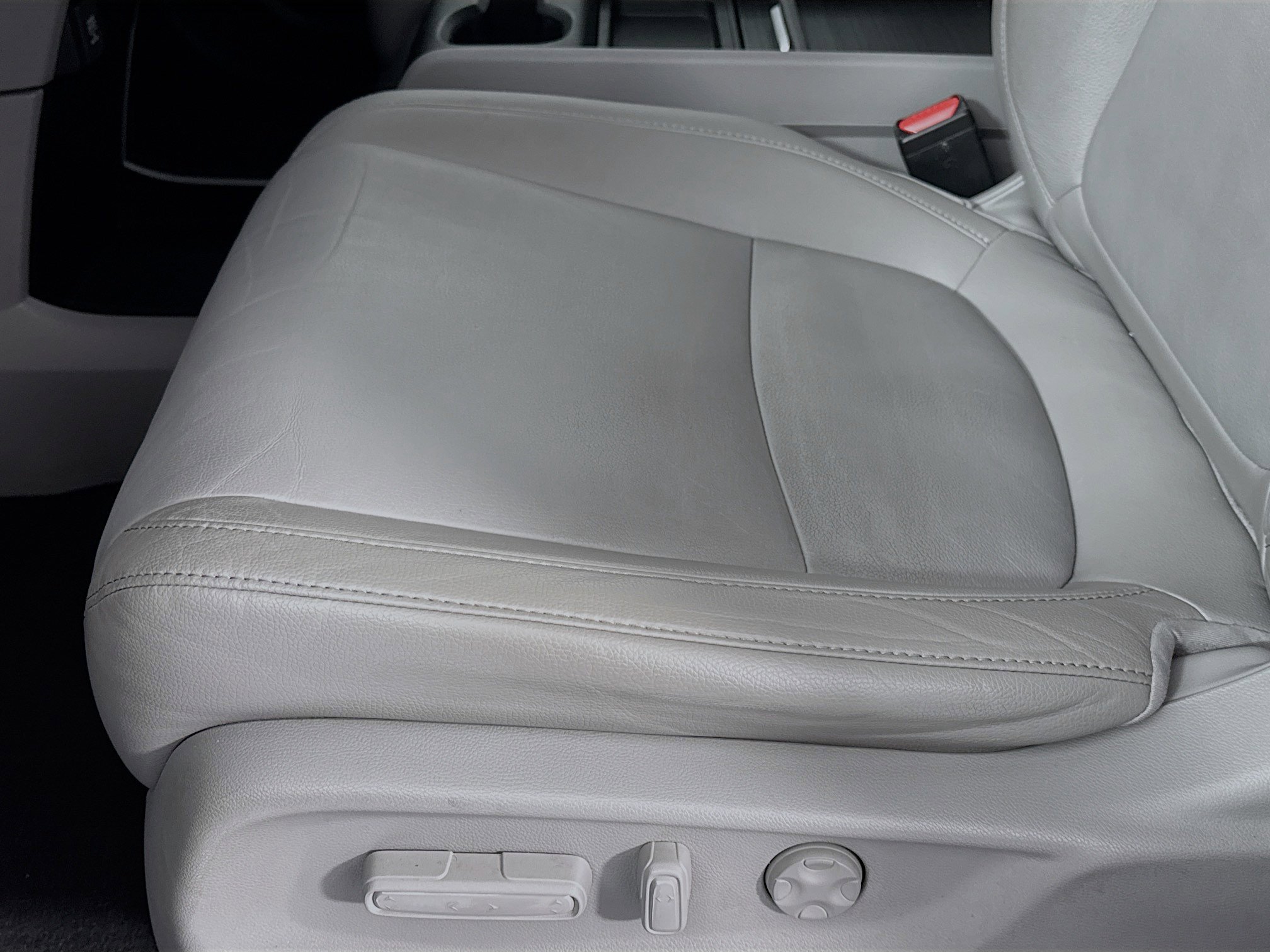 Certified 2018 Honda Odyssey EX-L image 19