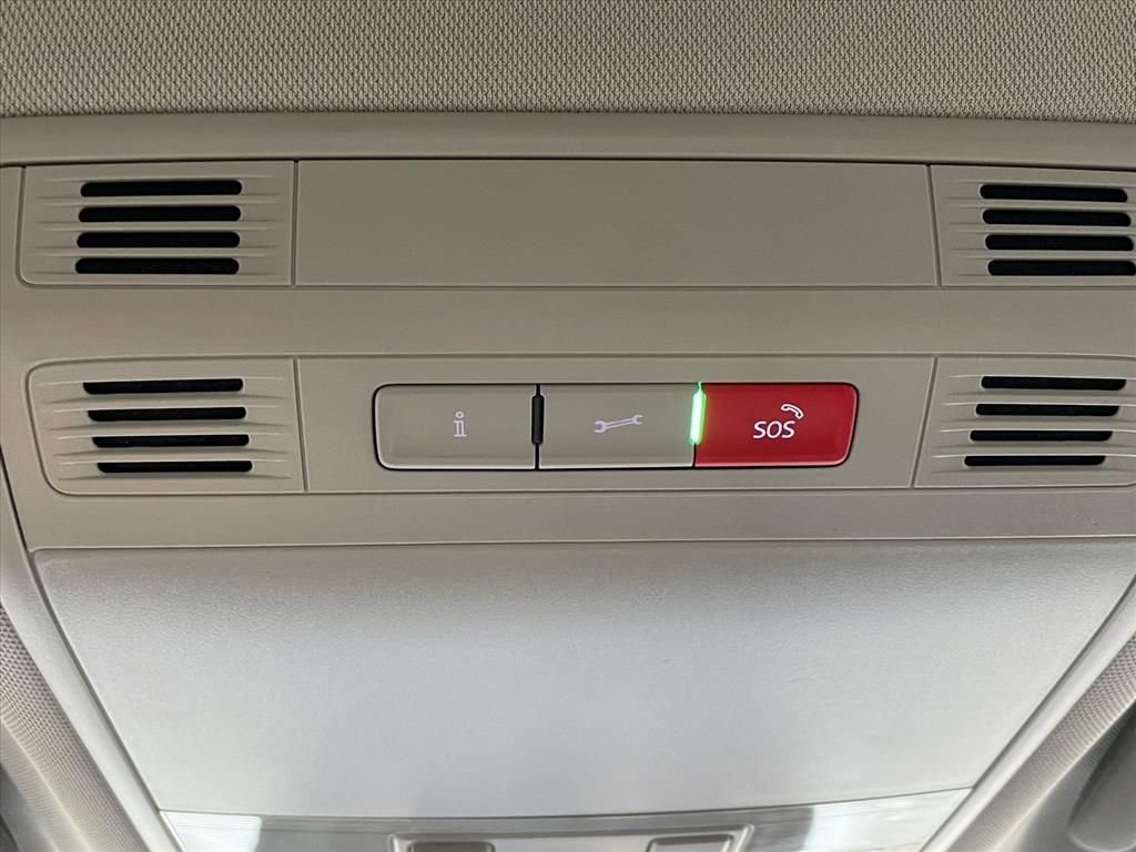 Used 2023 Volkswagen Taos S image 14