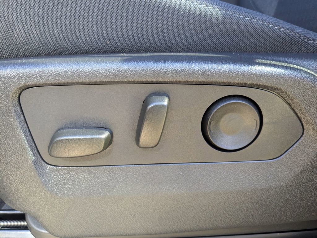 New 2024 Chevrolet Silverado 3500 LT w/ Convenience Package image 21