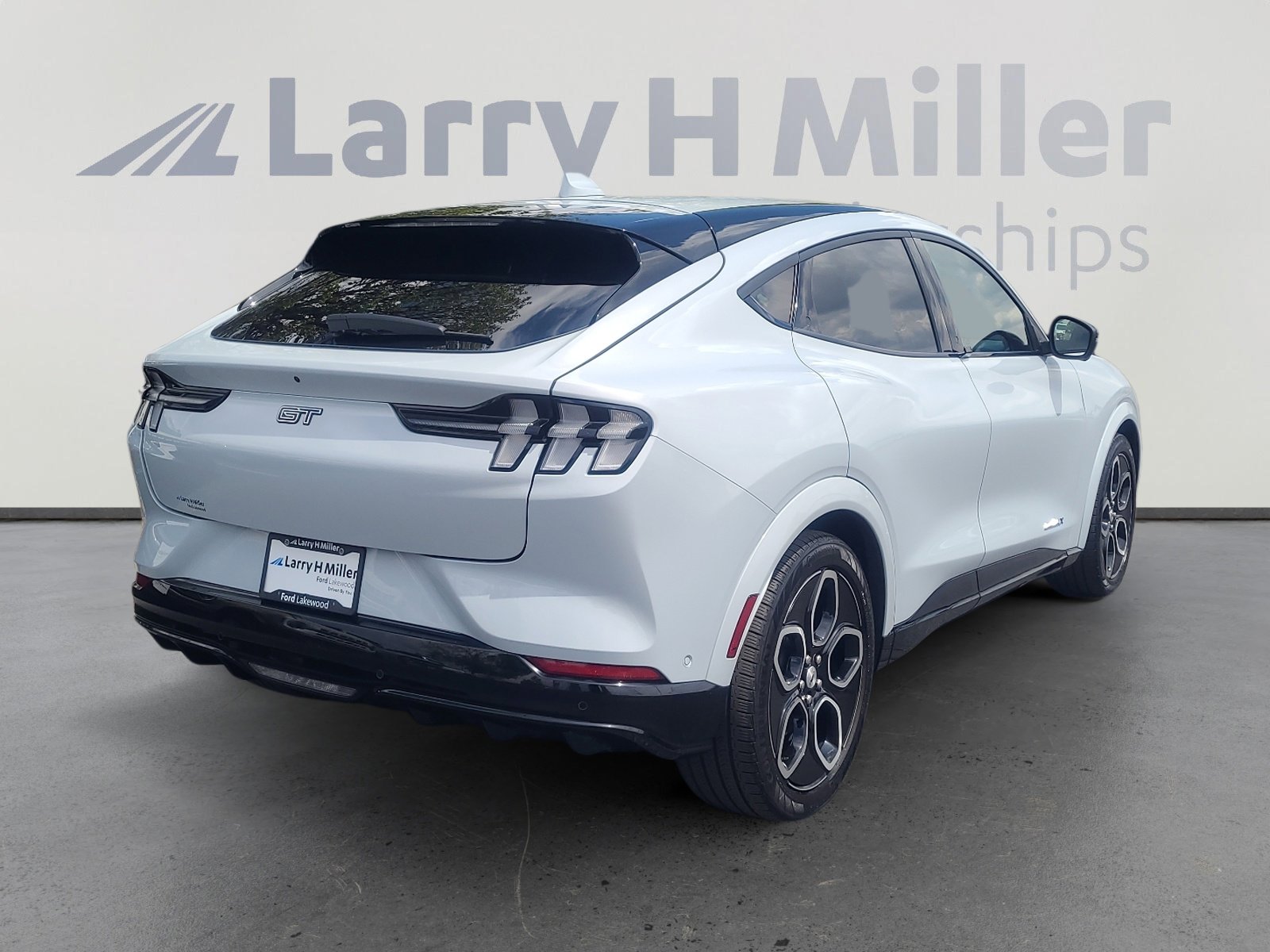 Certified 2021 Ford Mustang Mach-E GT AWD/4WD image 5