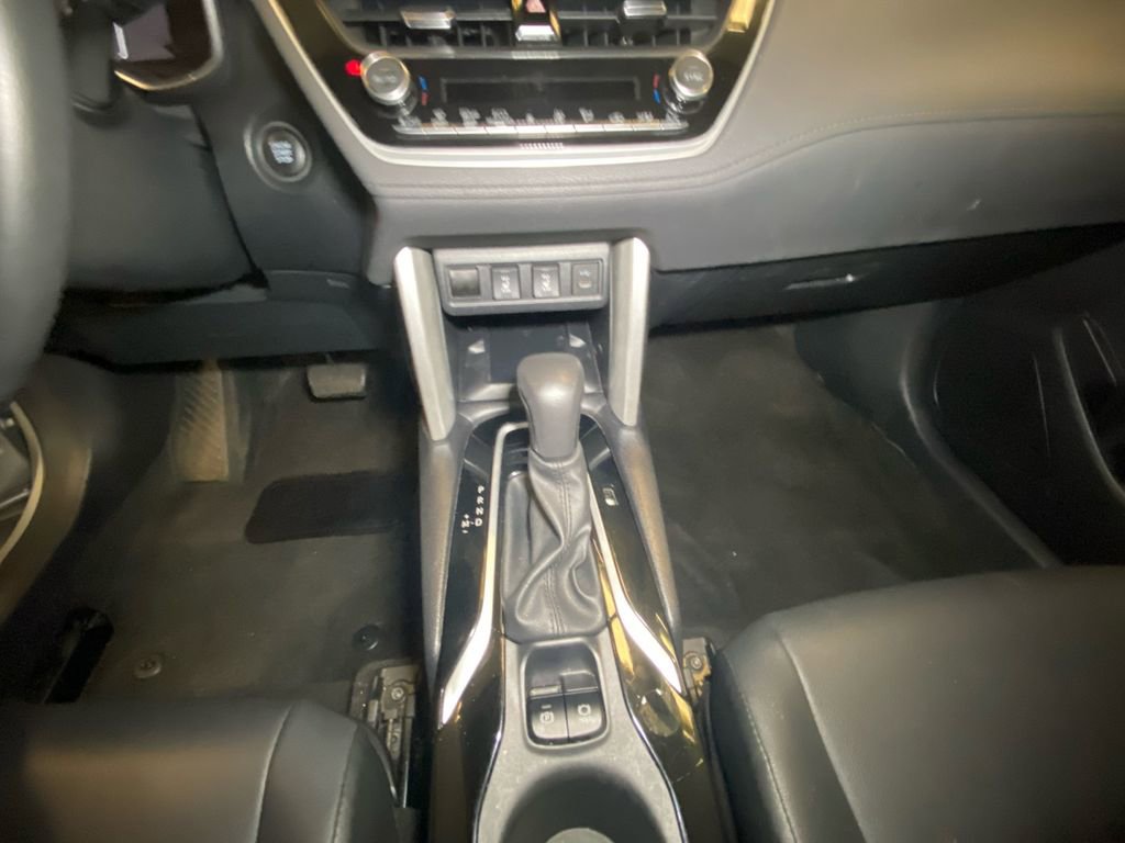 Certified 2024 Toyota Corolla Cross XLE image 11