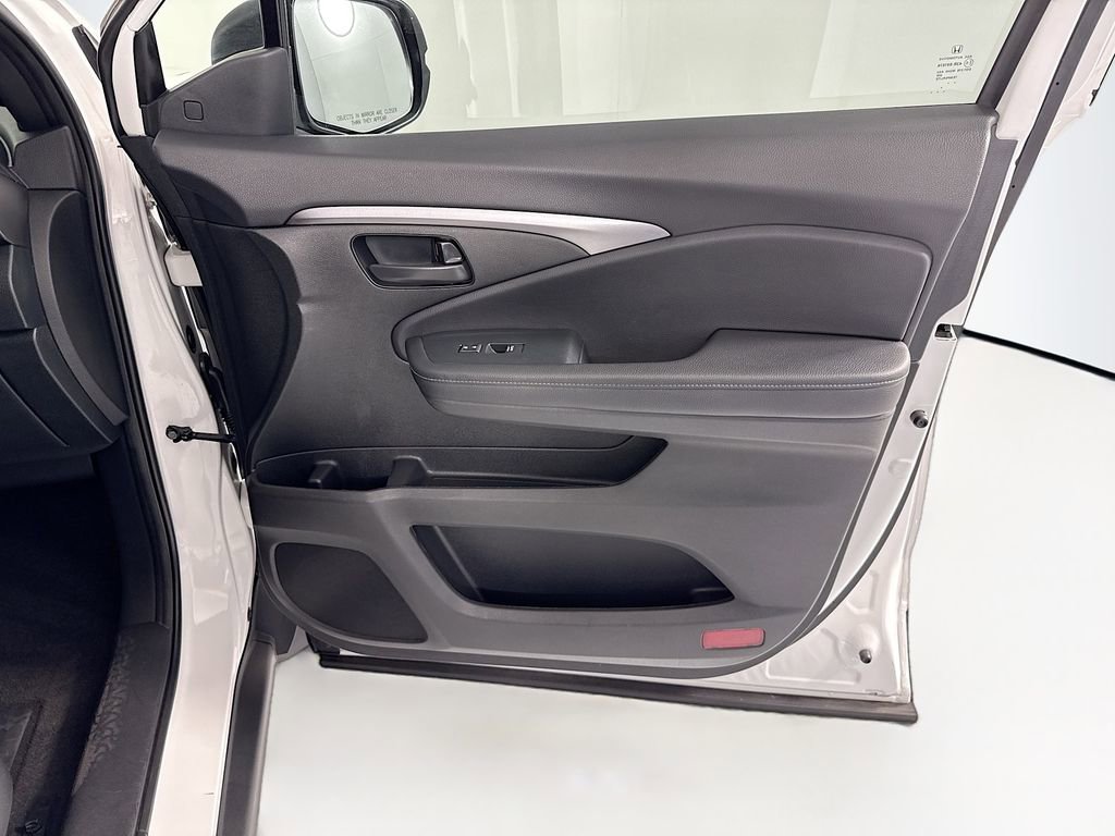 Used 2023 Honda Passport EX-L image 25