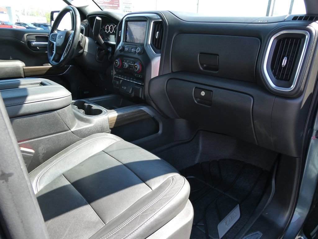 Used 2019 Chevrolet Silverado 1500 RST image 15
