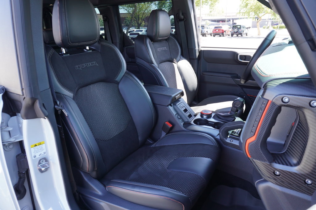Used 2026 Ford Bronco Raptor AWD/4WD image 14